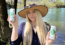 Raziskali smo: kaj je brezova voda in zakaj jo pije vedno več ljudi? Brezova voda SipSap