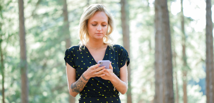Črno-beli način telefon
